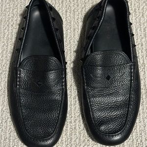 Valentino Rockstud drivers size 40/5 used excellent condición.